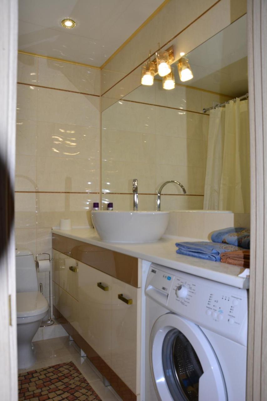Apartaments On Preobrazhenskaya 8 Kirovograd Dış mekan fotoğraf